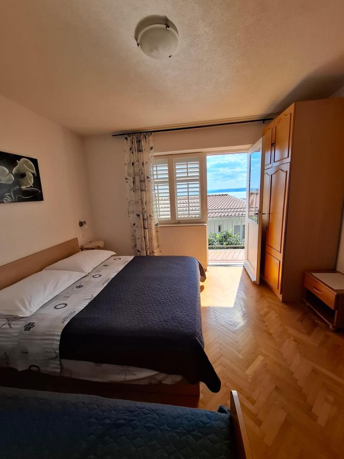 Apartmani Luka Baška Voda Exteriör bild
